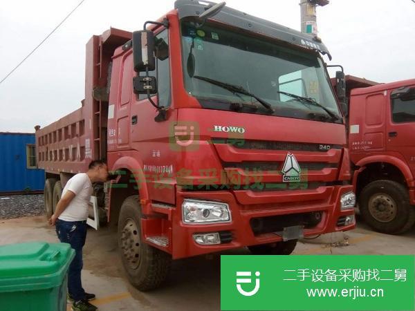 轉(zhuǎn)讓國五豪沃后八輪自卸車5.8米大箱綠色環(huán)保車手續(xù)全支持分期