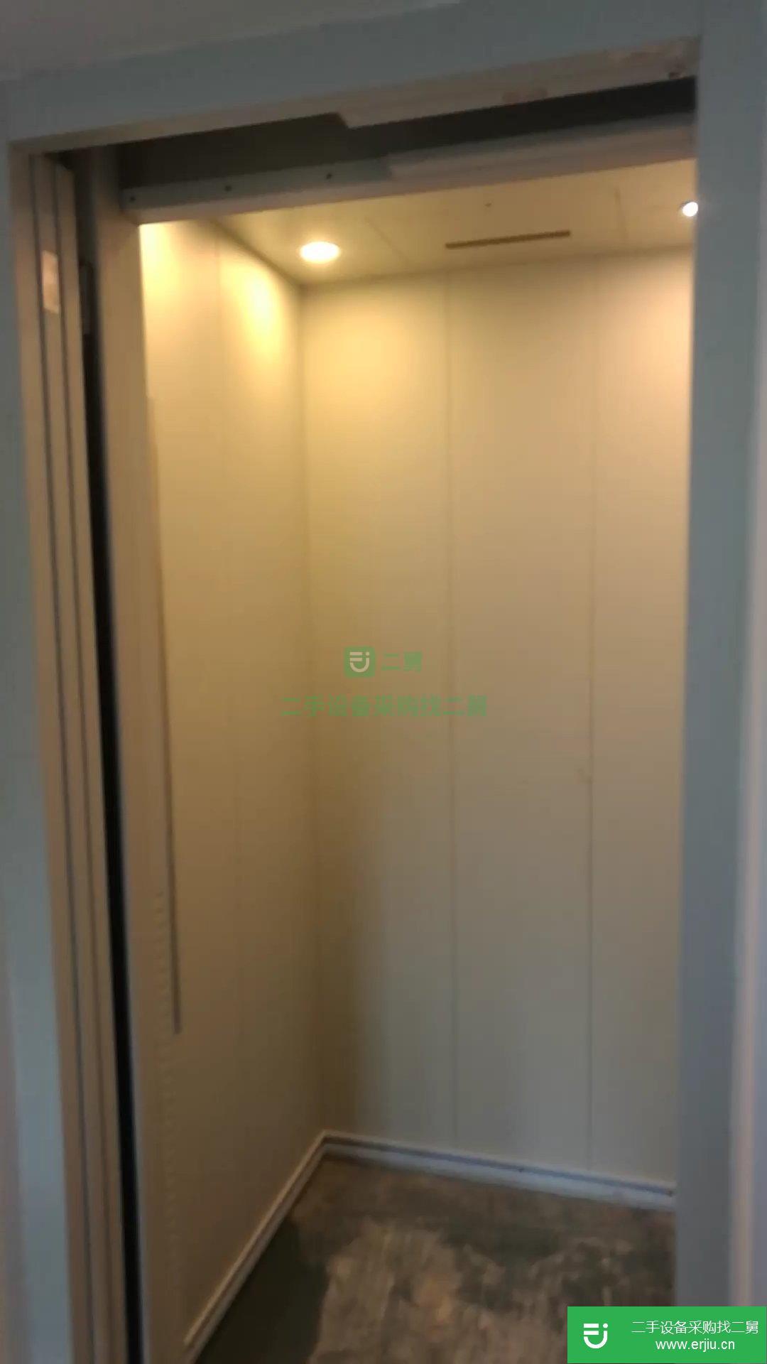 潮州二手電梯出售中心，家用別墅電梯，客梯，超市扶梯等。