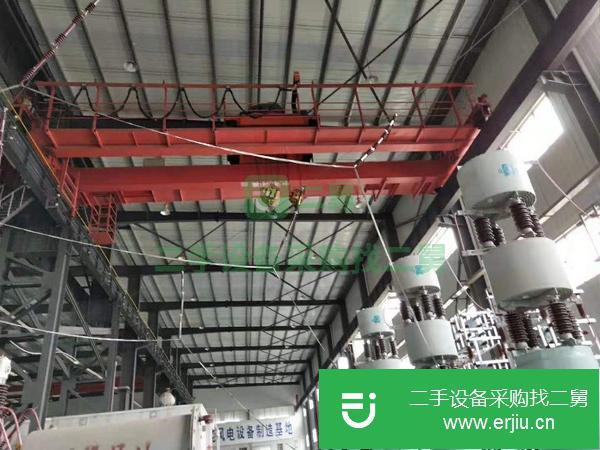 低價出售 單梁 5 噸  10 噸 跨度28.5米起重機 各一臺