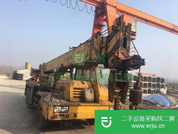 轉讓泰安25噸汽車吊,個人一手車