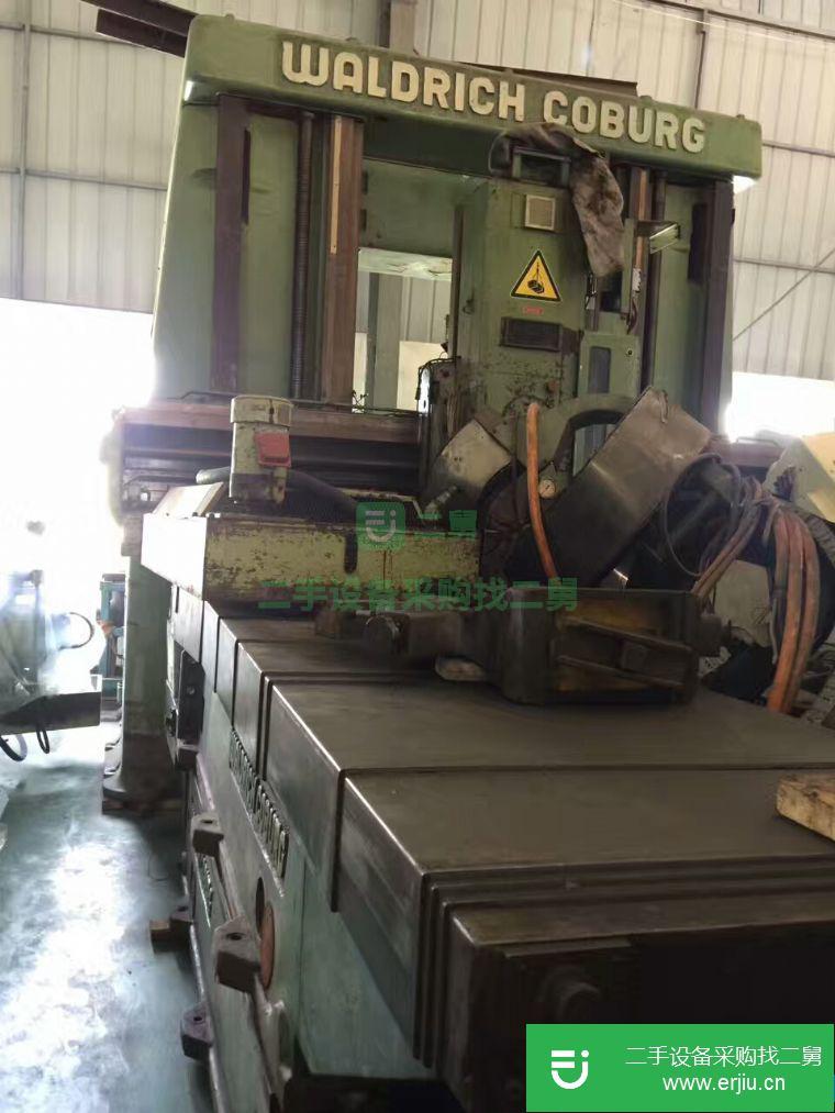 轉(zhuǎn)讓8成新科寶龍門(mén)鏜銑工作臺(tái):1250*4500mm一臺(tái)
