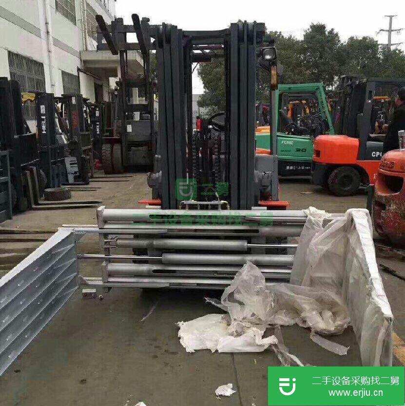 出售棉花抱夾叉車，三噸軟抱夾叉車免費送貨