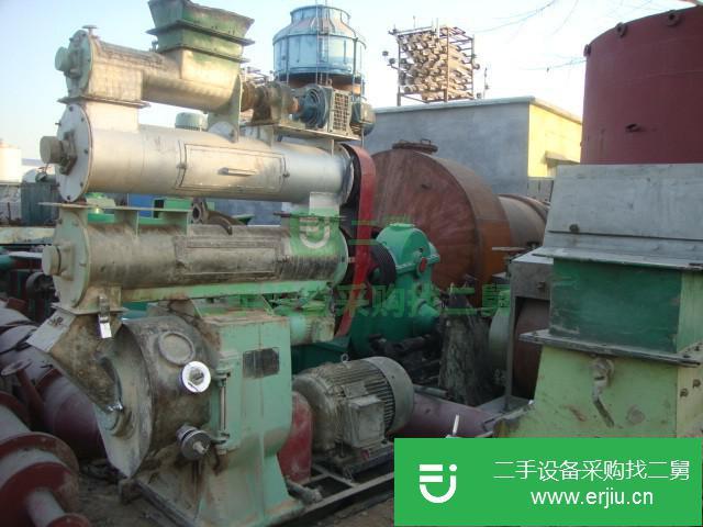 轉(zhuǎn)讓新型榨骨機(jī)/肉粉機(jī)/肉骨粉膨化機(jī)/羽毛粉膨化機(jī)/制粒機(jī)