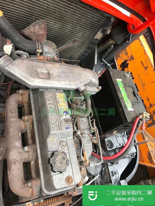 出售TOYOTA33噸柴油叉車