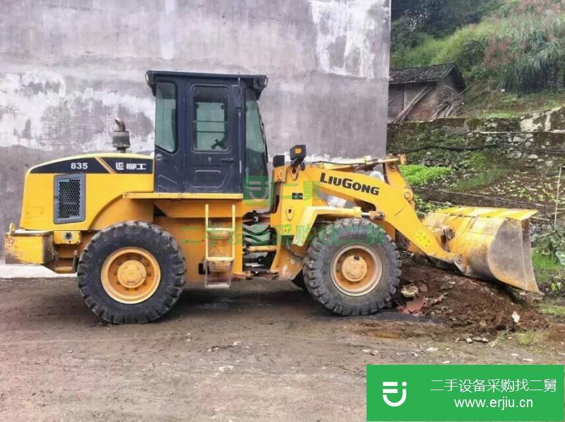 九成新二手柳工50鏟車(裝載機)轉讓