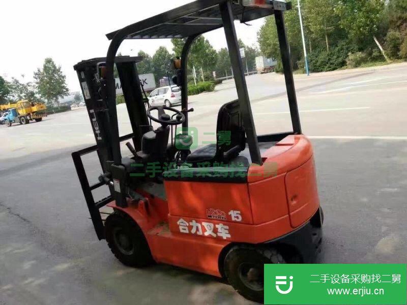 低價轉(zhuǎn)讓1.5噸合力電動叉車，小企業(yè)用量小價格便宜