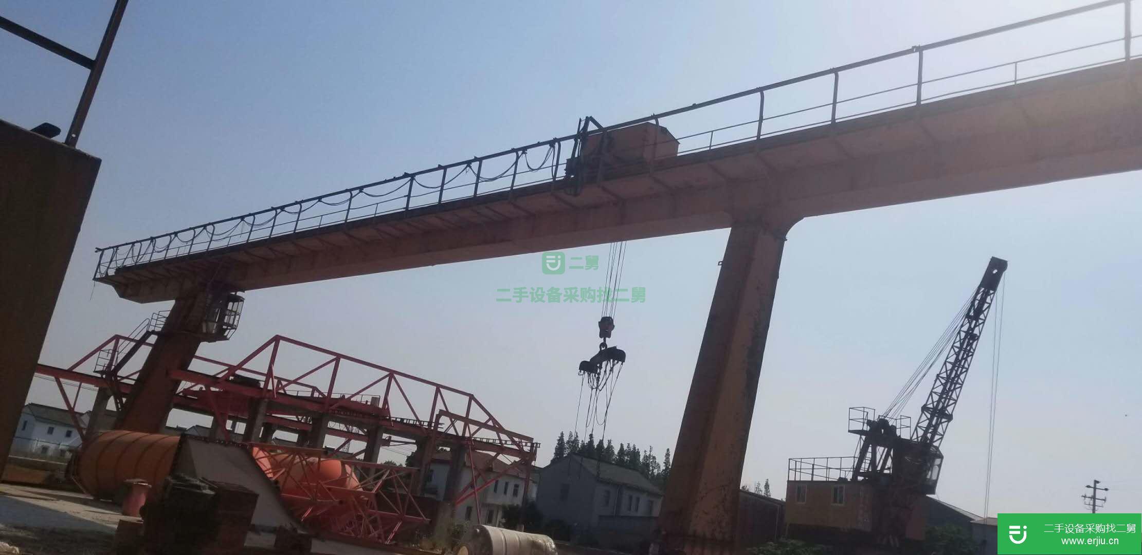 上海工地出售 L型偏掛龍門(mén)吊