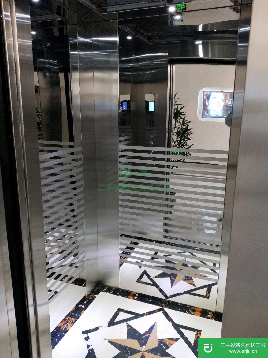 出售二手95成新電梯 基本未用