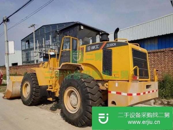 低價(jià)出售轉(zhuǎn)讓兩臺(tái)50裝載機(jī)，車(chē)況好