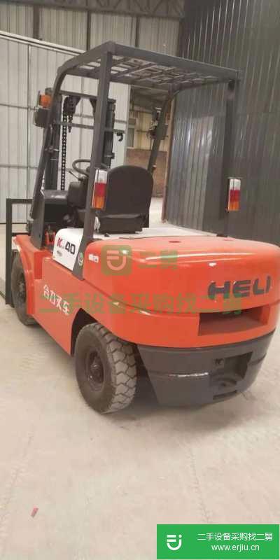 滄州泊頭因環(huán)保問題公司急轉(zhuǎn)3臺合力叉車