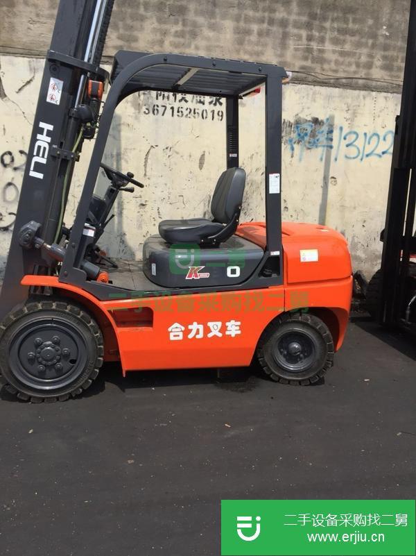 轉(zhuǎn)讓新春二手叉車5噸叉車二手8噸叉車二手10噸叉車送貨到家