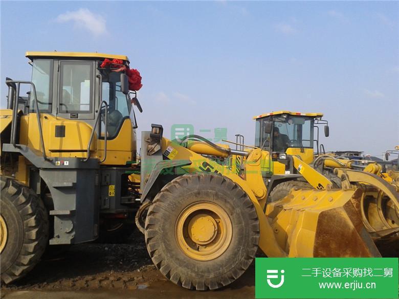 九成新龍工50裝載機(jī)低價(jià)轉(zhuǎn)讓