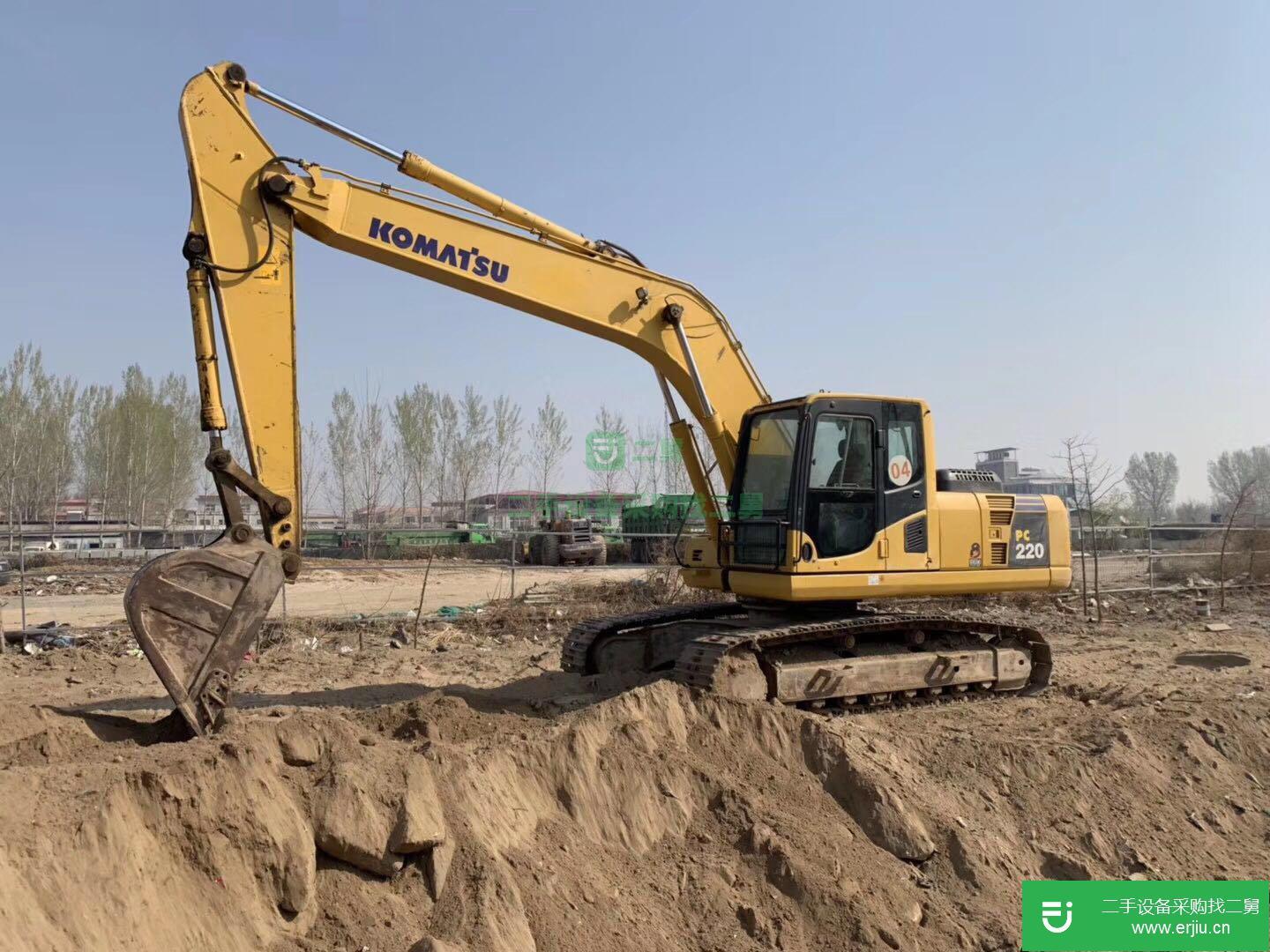 臨滄地區低價轉讓小松 PC220LC-8 挖掘機 (小松220二手挖掘機)
