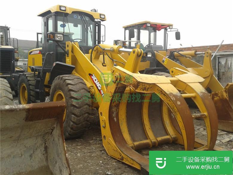 二手徐工抓木機九成新二手徐工抓木機轉(zhuǎn)讓，30、50的抓木機都