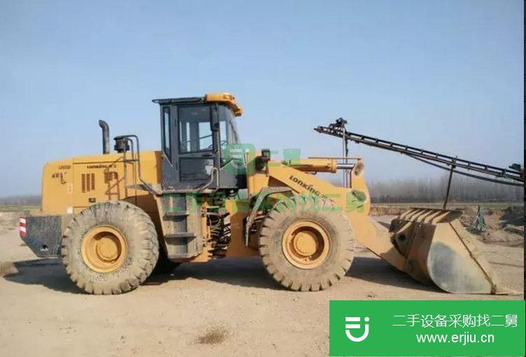 料廠環保停工轉讓裝載機設備50和30一臺 環保拆遷轉讓裝載機