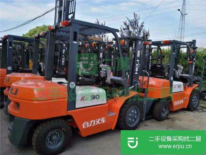 低價出售二手叉車，包送上門柴油叉車電動夾包叉車均有出售 (價格優(yōu)惠質(zhì)保一年包郵)