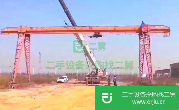 轉(zhuǎn)讓9成新20噸包廂龍門吊,跨度13米外懸各3米,腿高10米