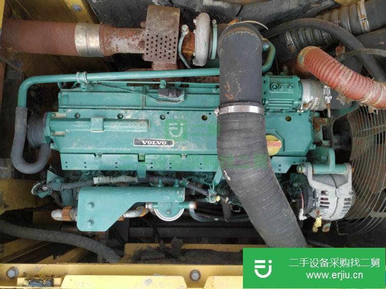 轉(zhuǎn)讓:精品沃爾沃290挖機(jī)