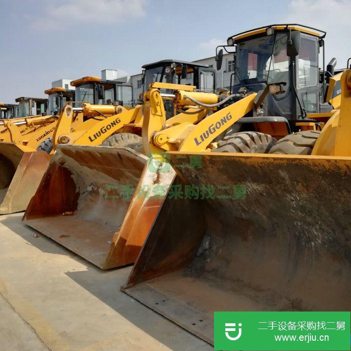 襄陽(yáng)轉(zhuǎn)讓二手柳工、徐工、龍工、臨工50裝載機(jī)