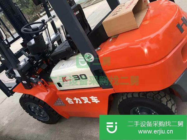 半價出售幾臺閑置柴油叉車 正規(guī)手續(xù)