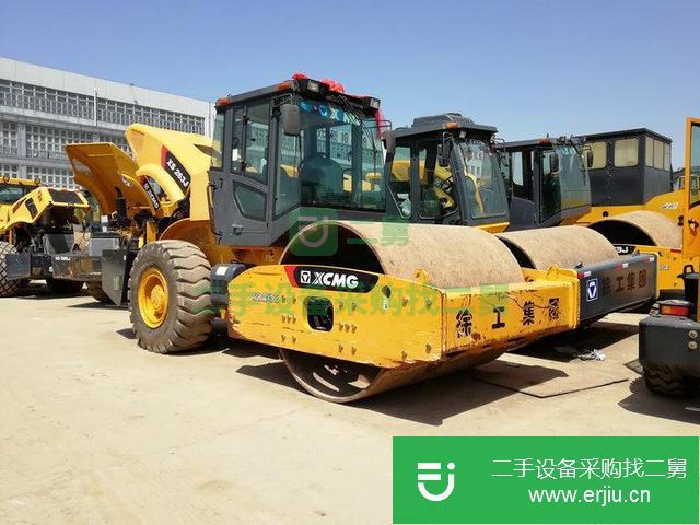 白山二手壓路機26噸出售