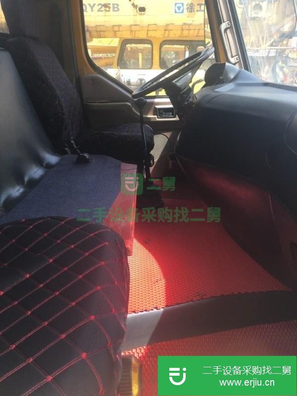 轉(zhuǎn)讓二手的徐工25k吊車