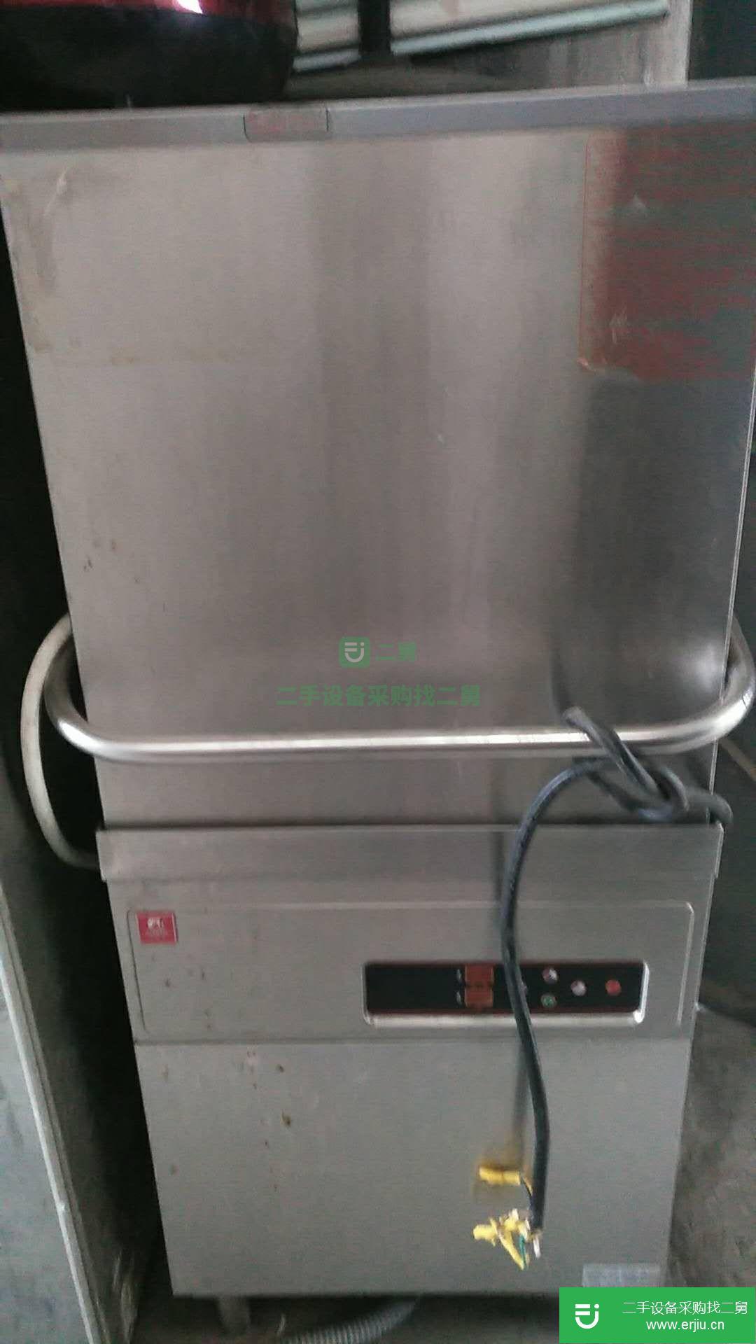 急售兩臺二手的九成新的商用洗碗機