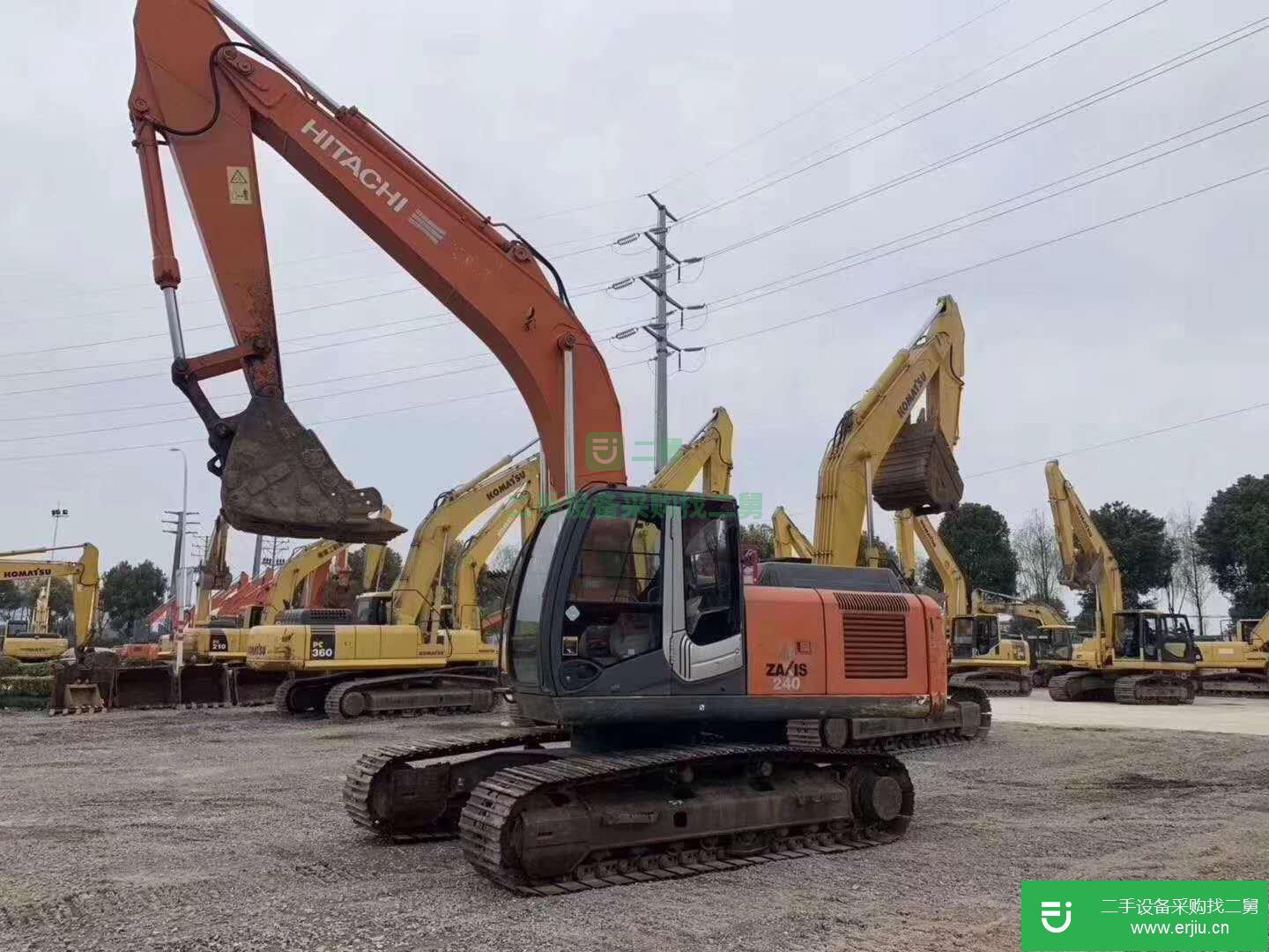迪慶地區(qū)低價轉讓日立 ZX240LC-3 挖掘機 日立240二手挖掘機