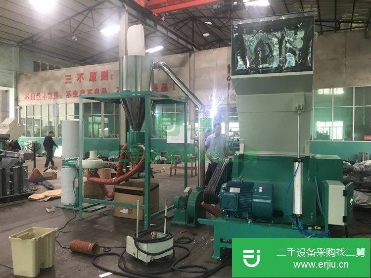 二手的破碎機(jī)，撕碎機(jī)清洗線