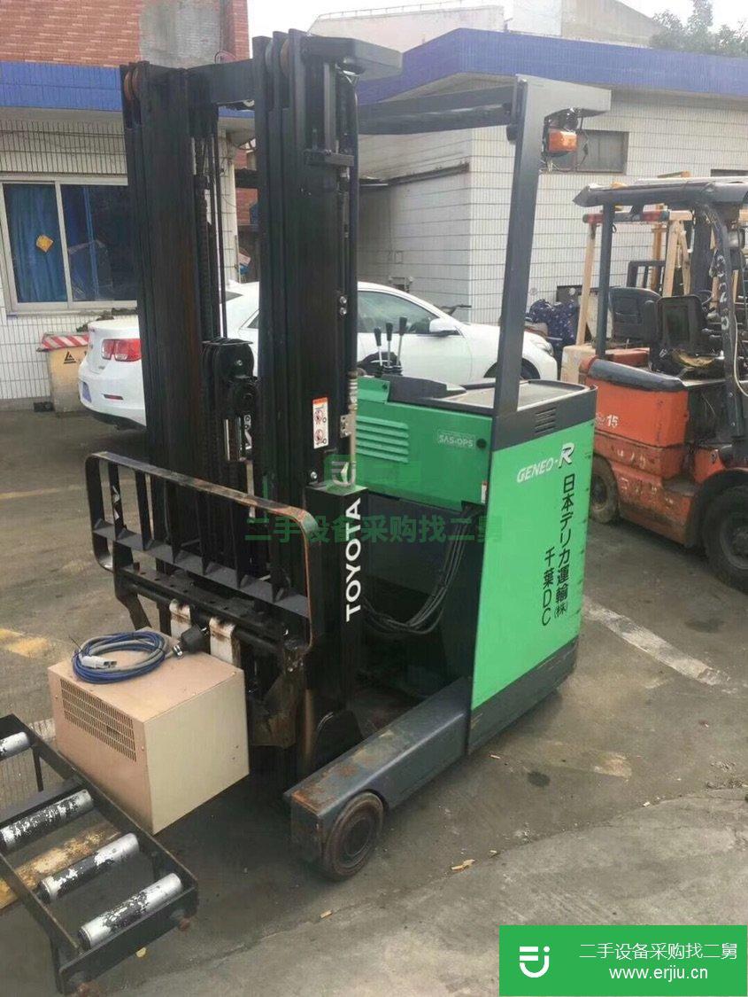 進(jìn)口豐田前移式二手電動叉車 1.5噸站架式堆高5米二手叉車