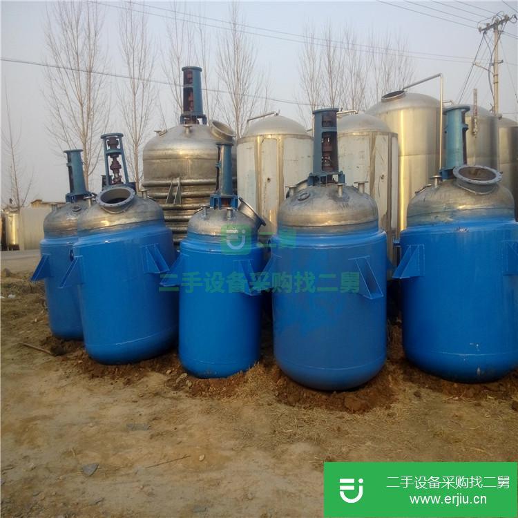 低價轉(zhuǎn)讓出售九成新反應釜