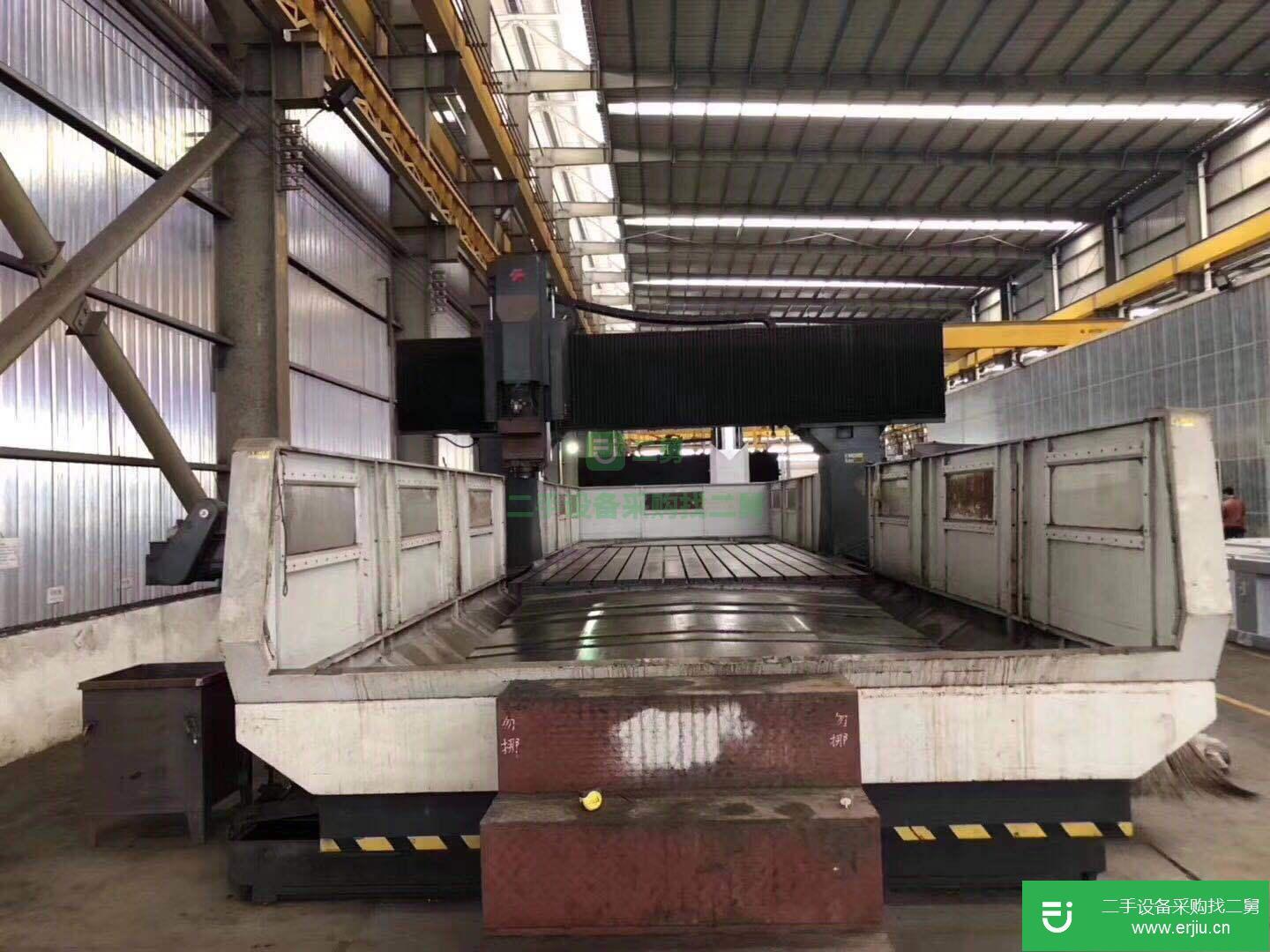 便宜處理臺(tái)灣友佳6035龍門加工中心