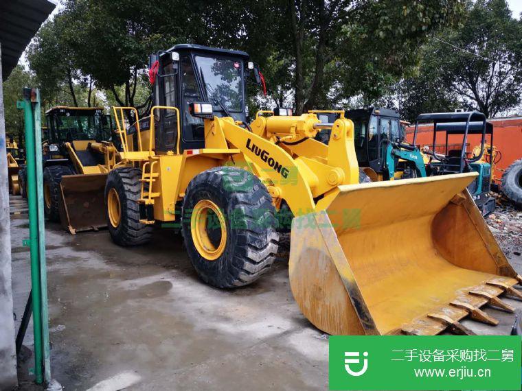 二手柳工5噸裝載機鏟車轉讓，超低價