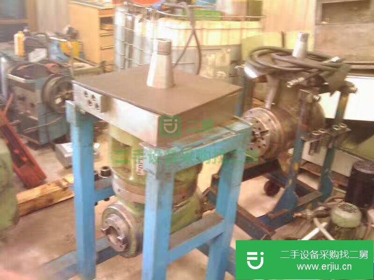 轉(zhuǎn)讓8成新科寶龍門(mén)鏜銑工作臺(tái):1250*4500mm一臺(tái)