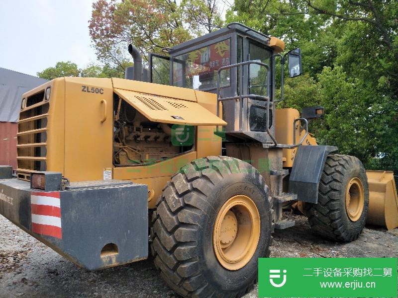 急售2017年龍工 柳工30 50裝載機,手續(xù)齊全,保證質量