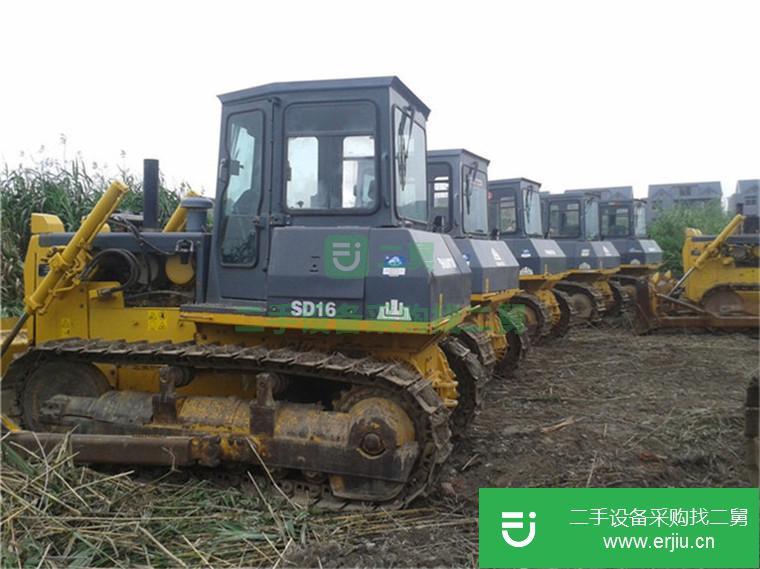 出售二手推土機