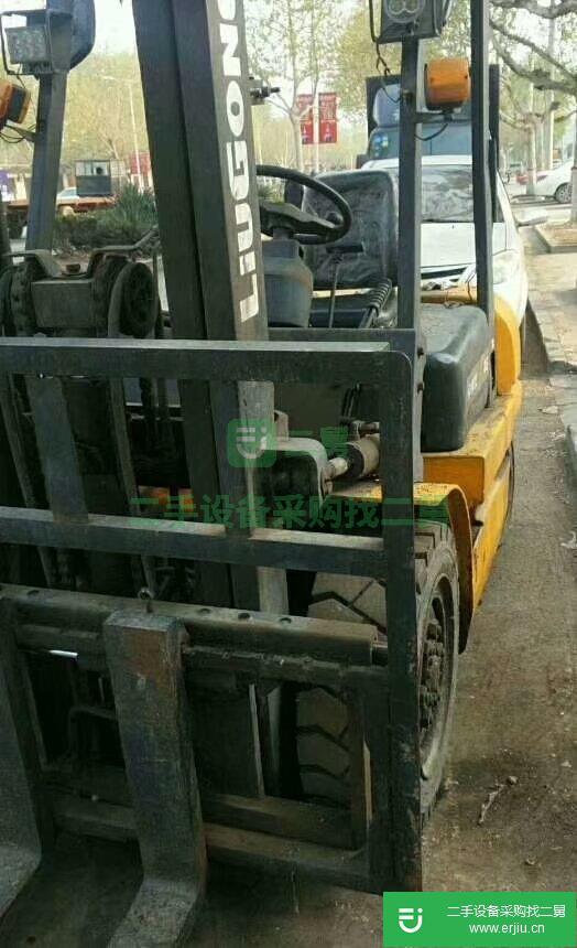 3點半自動擋車叉車出售況好