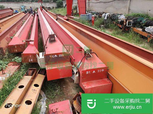現(xiàn)貨出售3噸跨噸13.5米,13.7米,8.74米LD單梁各一臺(tái)