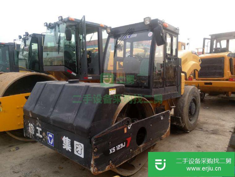 個人22噸二手壓路機 出售轉讓江西南昌