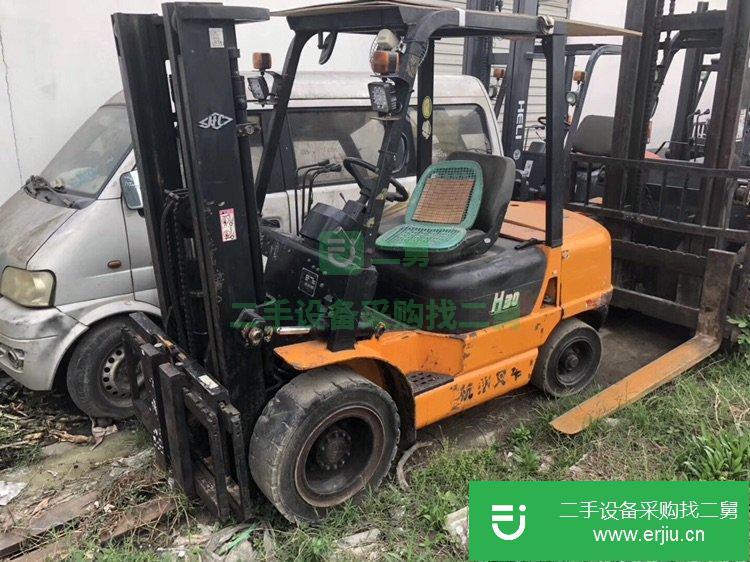 出售二手杭州3噸柴油叉車，原版油漆帶中鋼側(cè)移可進(jìn)集裝箱價(jià)低