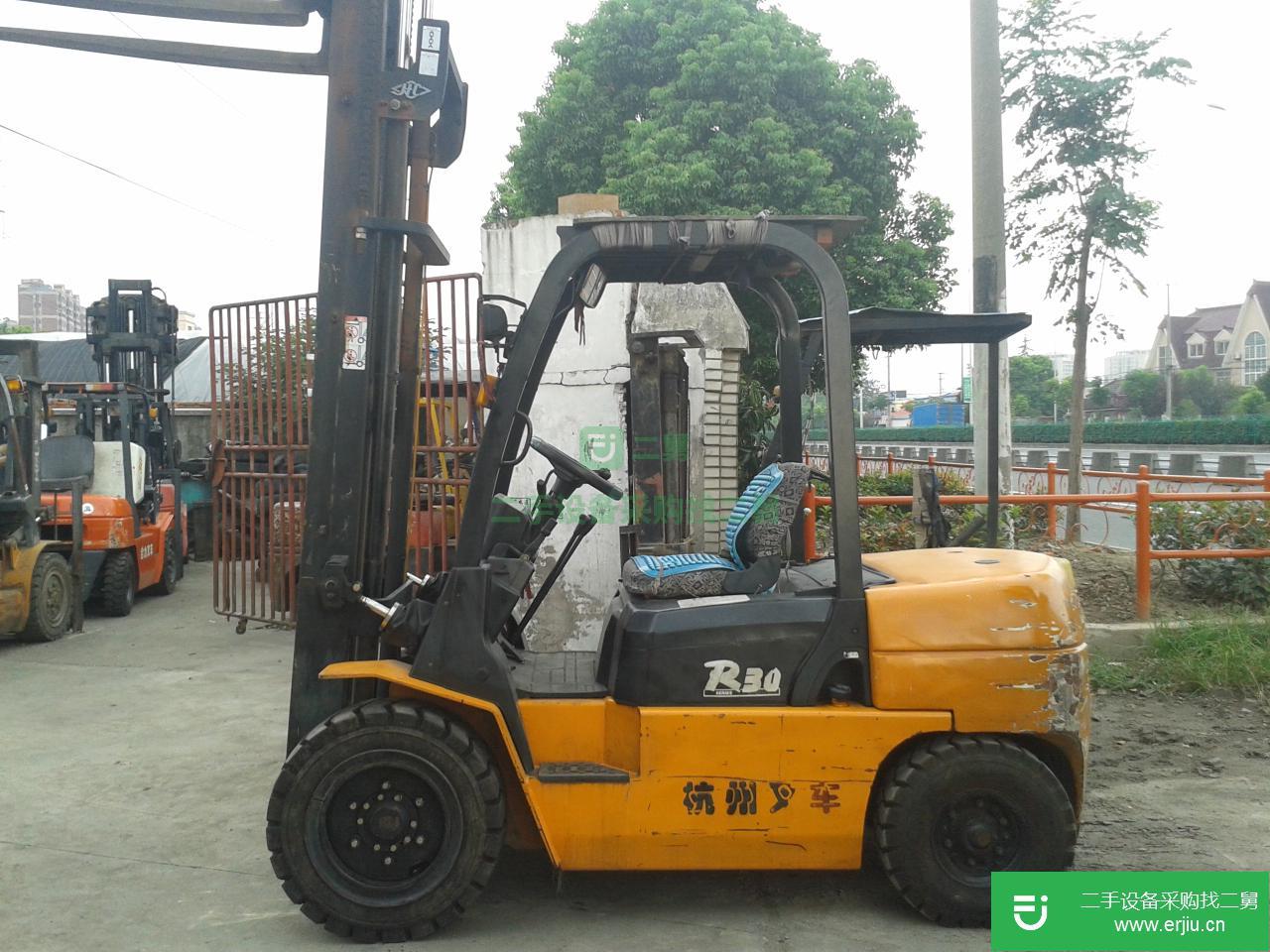 杭州二手合力10噸叉車(chē),二手10噸叉車(chē)