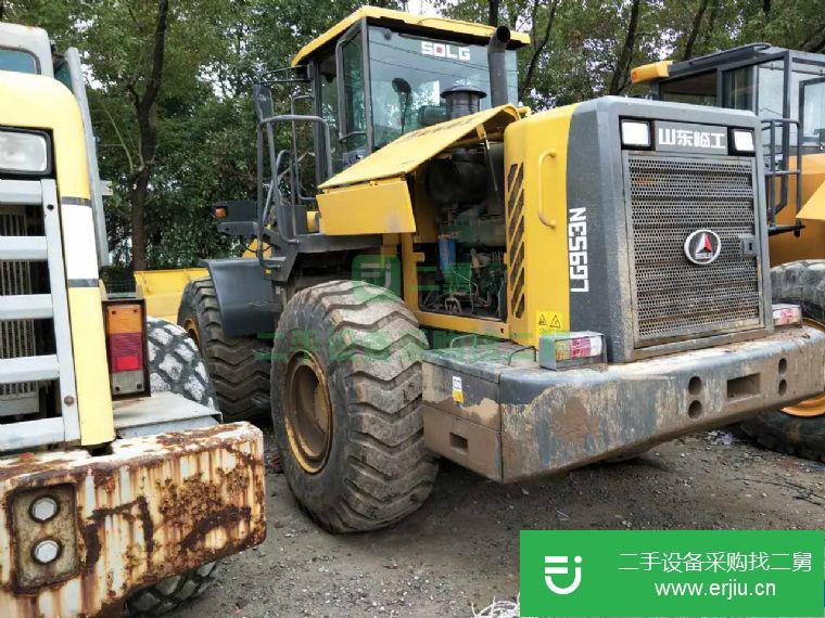 二手50裝載機(jī)低價(jià)轉(zhuǎn)讓,出售二手柳工50鏟車