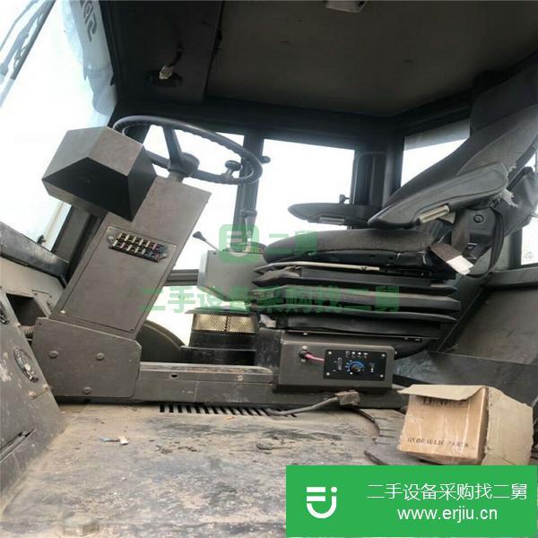 出售二手叉車,二手壓路機,二手裝載機