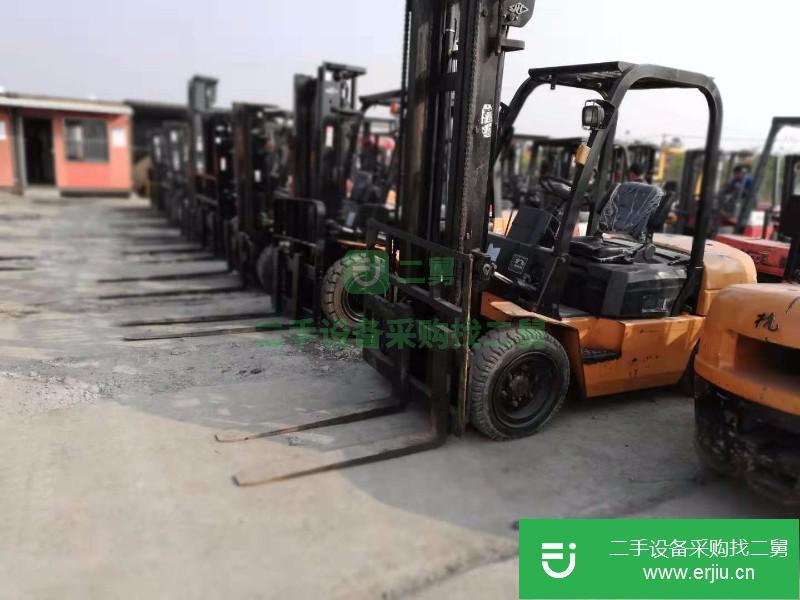 低價出售轉讓九成新叉車