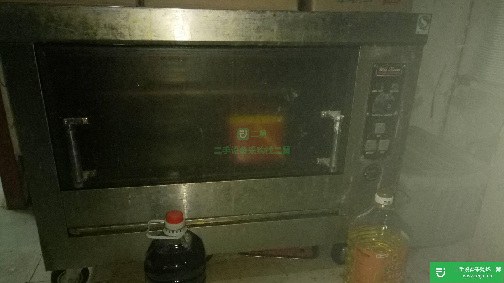 出售二手的九成新的電動旋轉烤箱，高質量密安碗