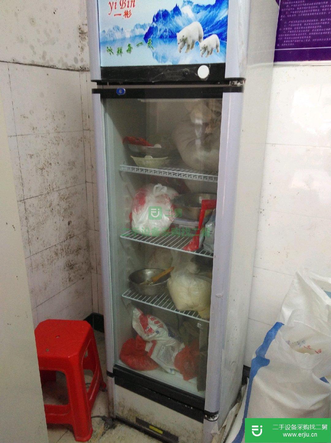 出售二手的九成新展示柜低價
