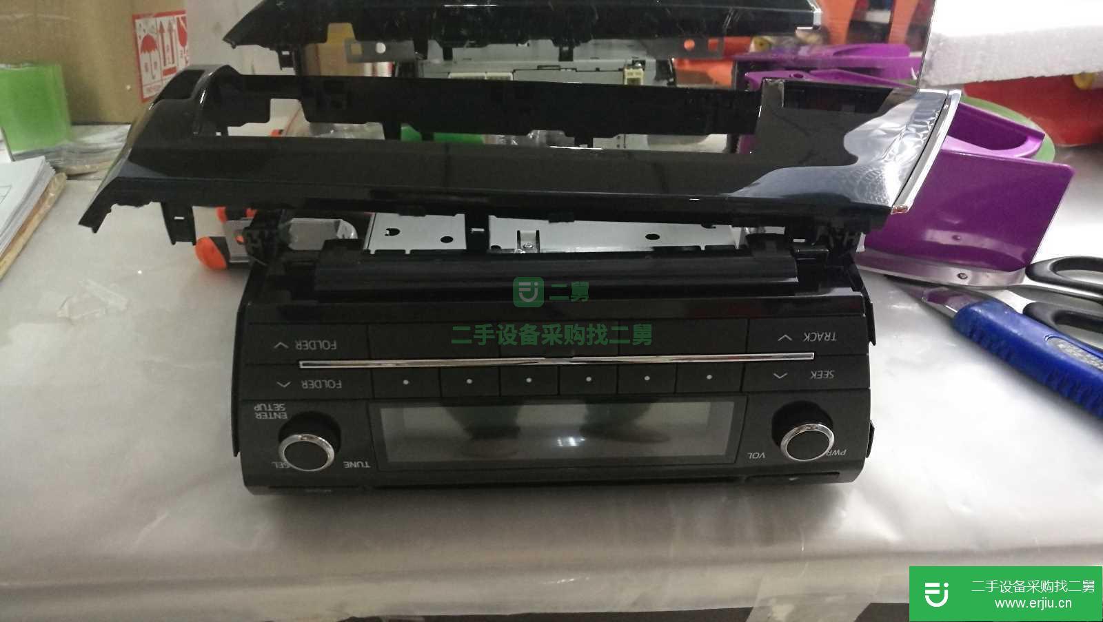 轉讓出售豐田卡羅拉收音機操作臺