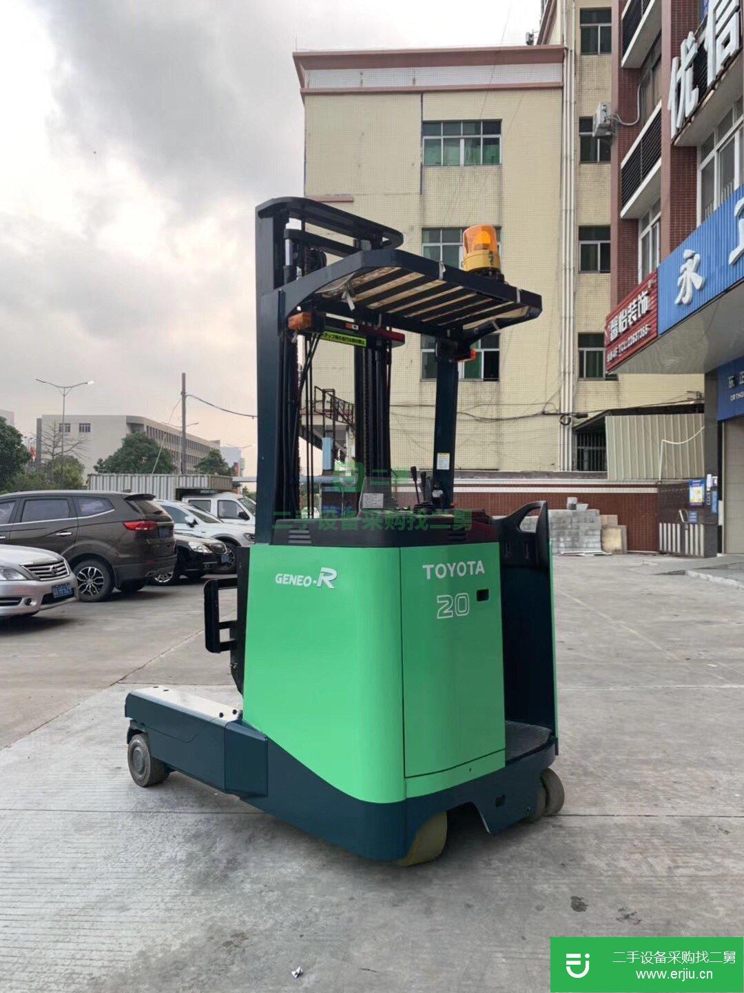 便宜轉(zhuǎn)讓二手電動(dòng)叉車，豐田1.5噸倉庫專用小型二手叉車