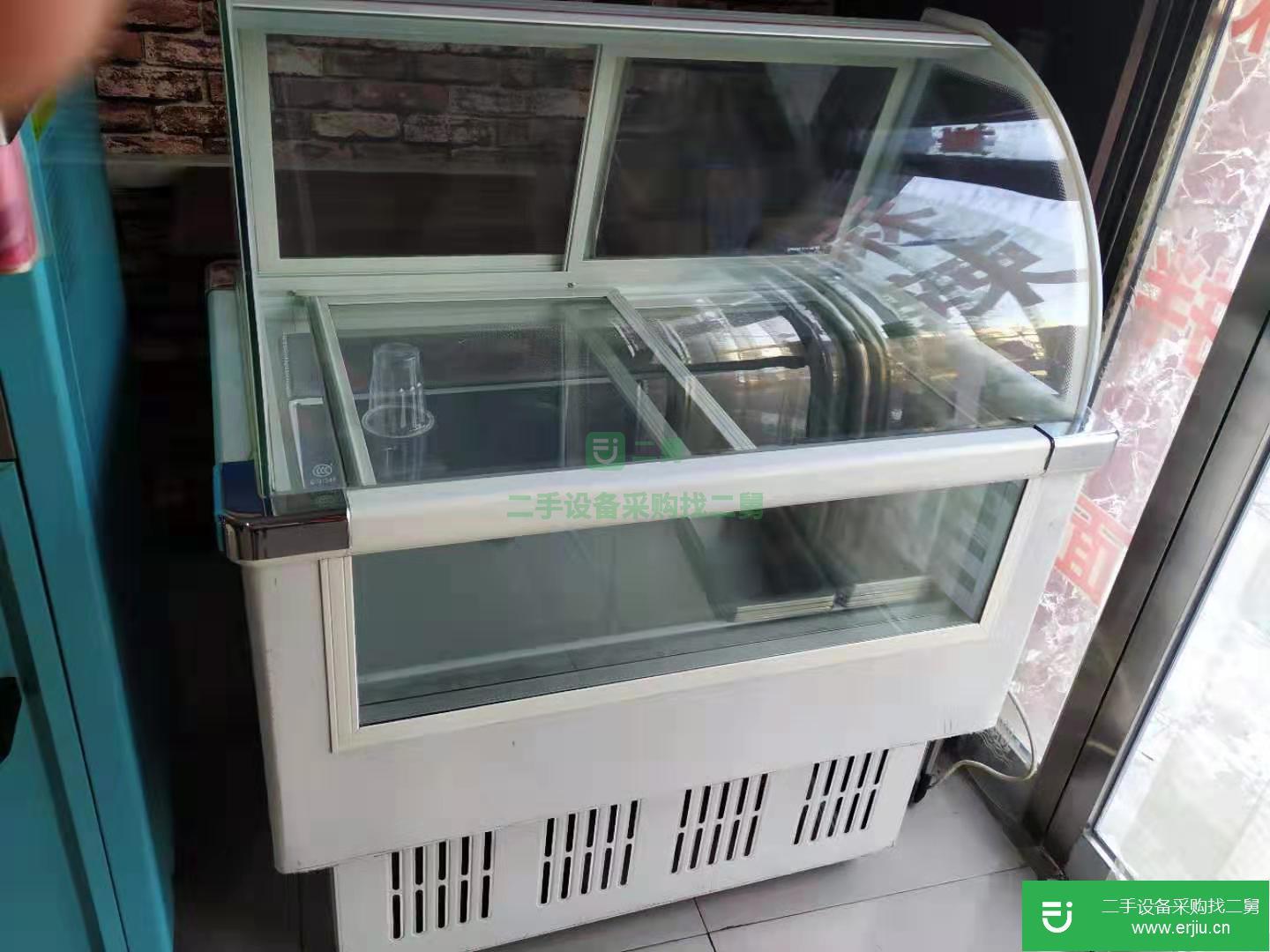 因拆遷十格冰激淋展示柜低價出售