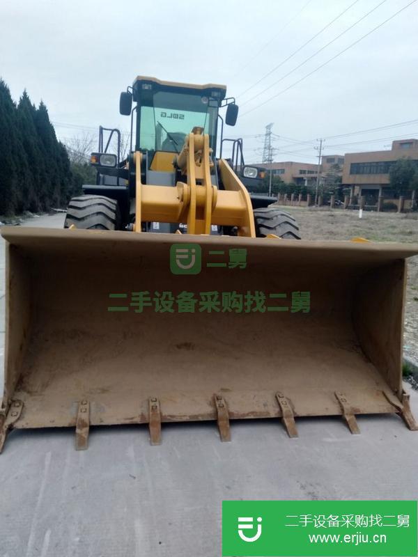 轉(zhuǎn)讓湖北臨工953二手5噸輪胎裝載機(jī) 免費(fèi)送貨